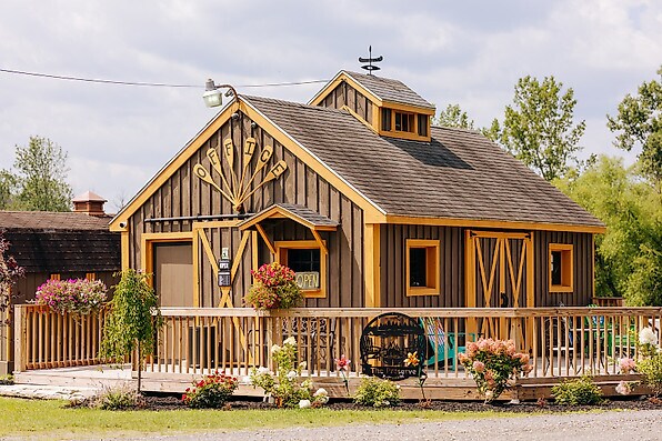 More Photos Of 935 State Route 313, Cambridge Hotel For Sale