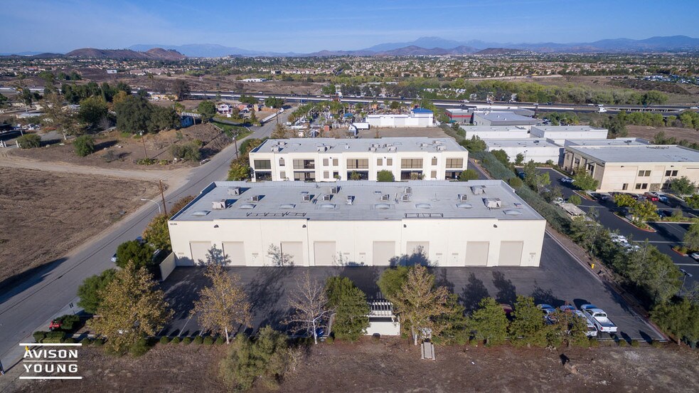 More Photos Of 41120 Elm St, Murrieta Research And Development For Lease
