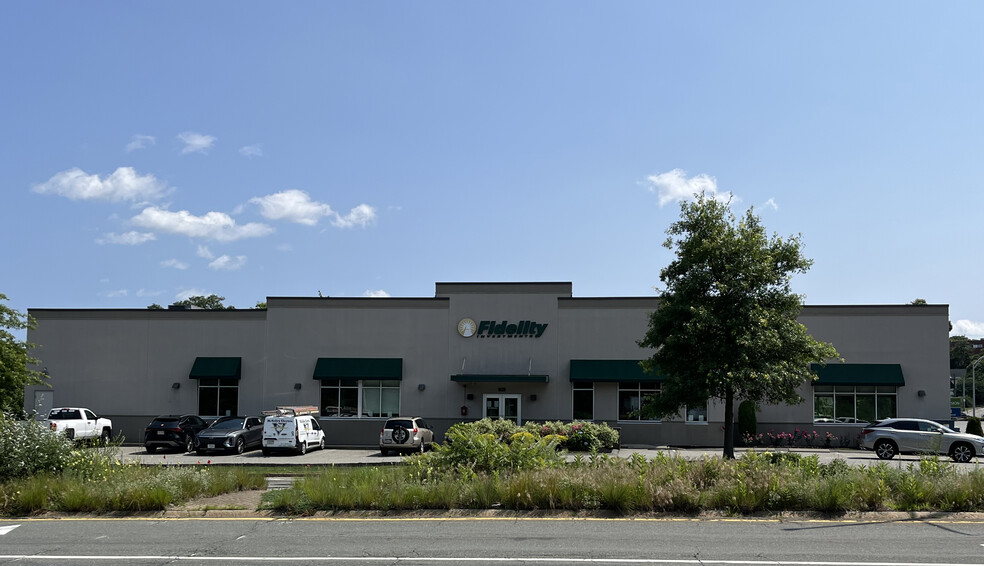 Primary Photo Of 200 Endicott St, Danvers Bank For Lease