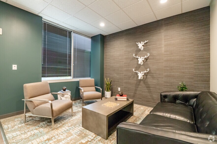 More Photos Of , Memphis Office For Sale