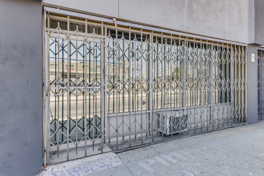 More Photos Of 2023-2043 S Santa Fe Ave, Los Angeles Unknown For Lease