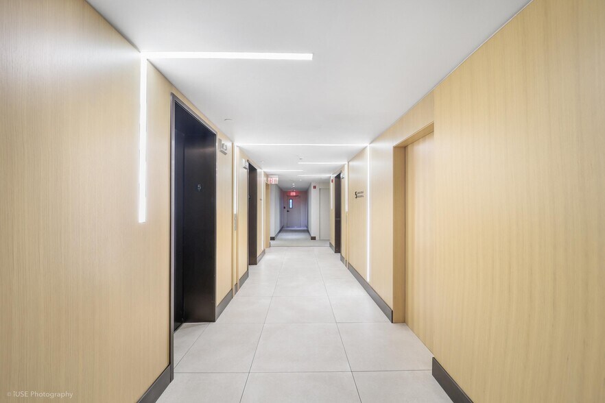 More Photos Of 1110 Brickell Ave, Miami Office For Sale