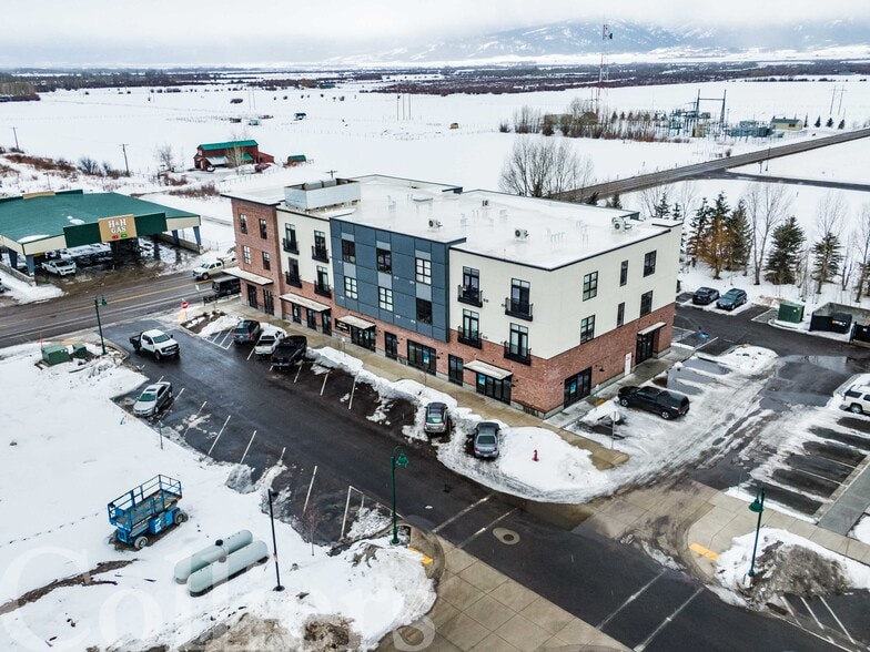 More Photos Of 107 W Little Ave, Driggs Apartments For Lease