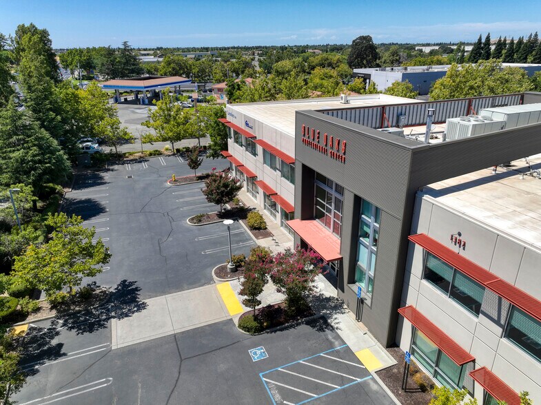 More Photos Of 1382 Blue Oaks Blvd, Roseville Office For Sale