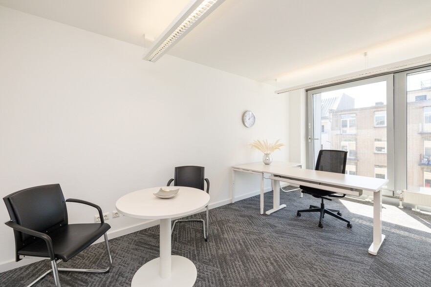 More Photos Of 8 Norwich St, Worcester Coworking Space