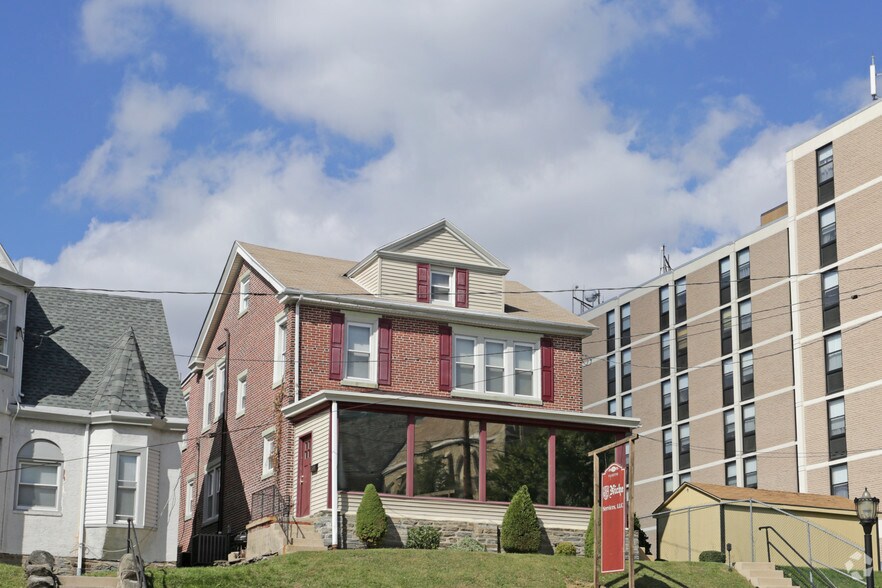 Primary Photo Of 214 Fayette St, Conshohocken Office Residential For Lease
