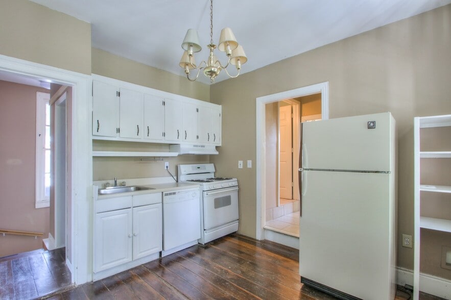 More Photos Of 5294 Main St, Spring Hill Office Residential For Sale