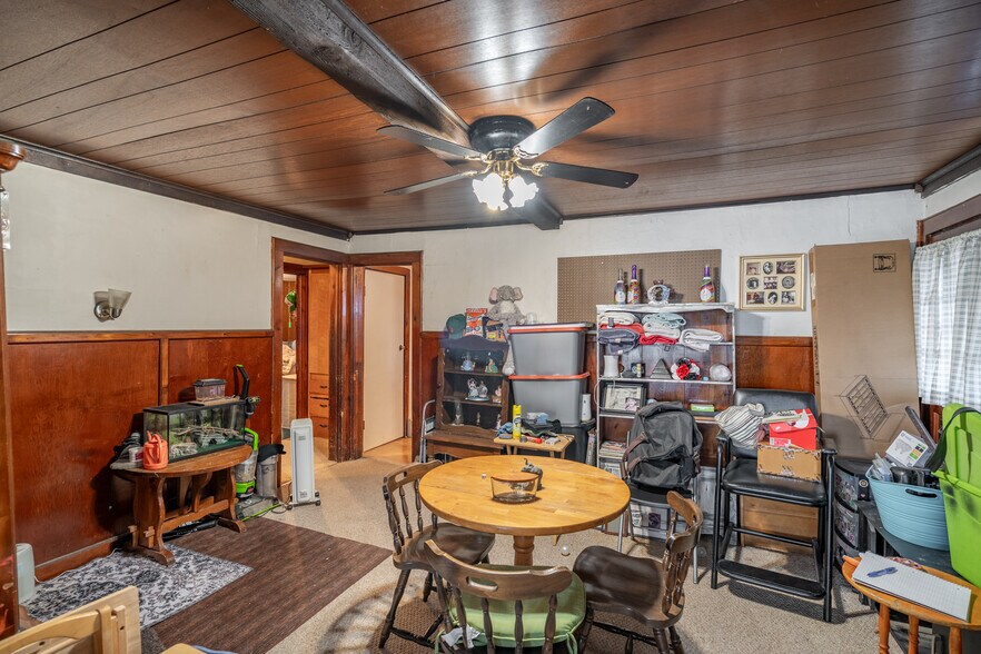 More Photos Of 447-449 NY-31, Bridgeport Apartments For Sale