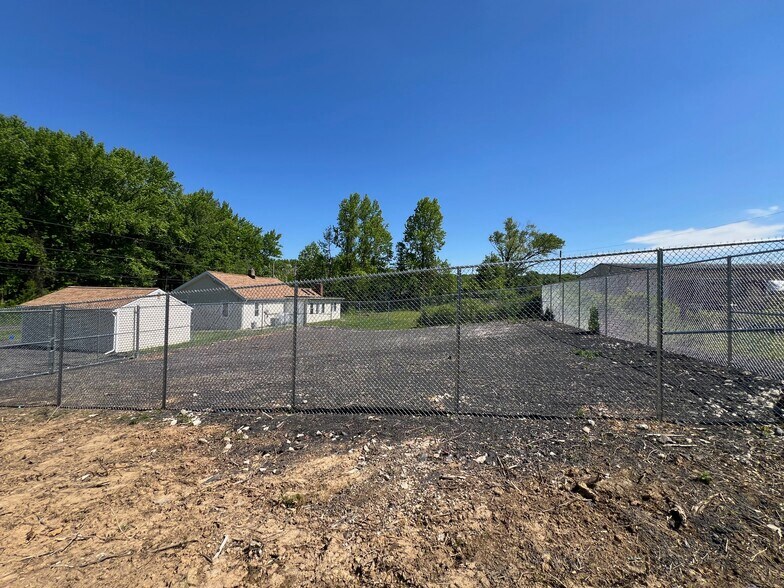 More Photos Of 1205 Loflin Rd, Aberdeen Industrial For Sale