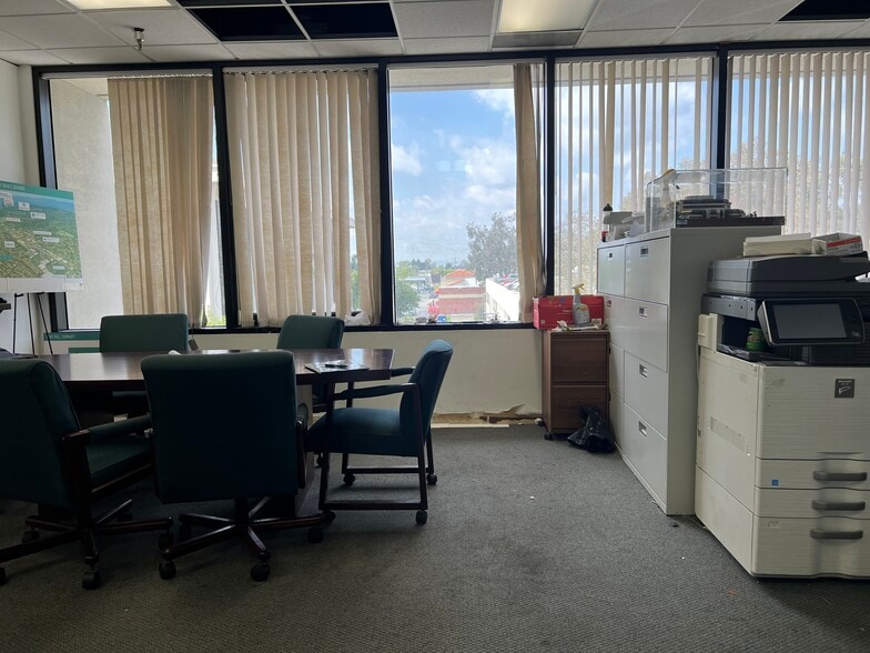 More Photos Of 15141 Whittier Blvd, Whittier Medical For Lease