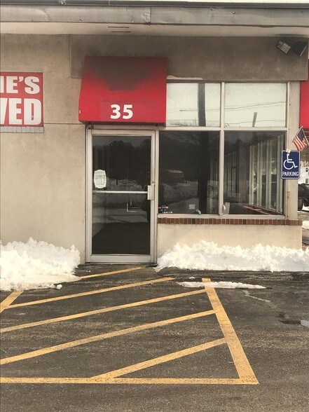 More Photos Of 35 SW Cutoff, Worcester Service For Lease