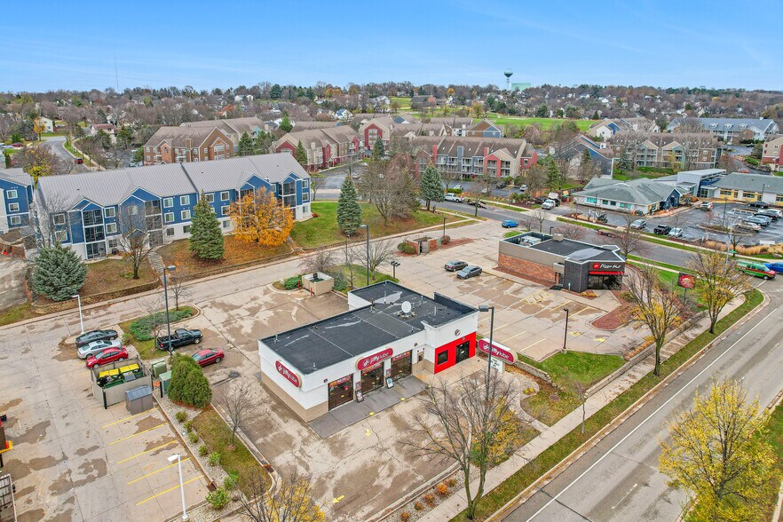 More Photos Of 3140 Maple Valley Dr, Madison Service Station For Sale