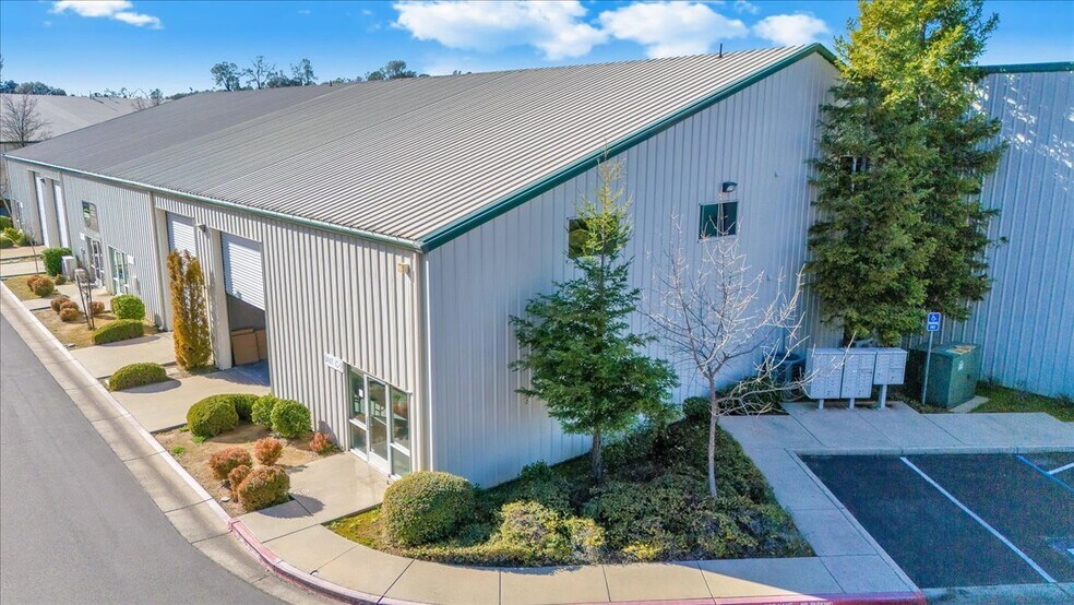 More Photos Of 18855 Microtronics, Sonora Industrial For Sale