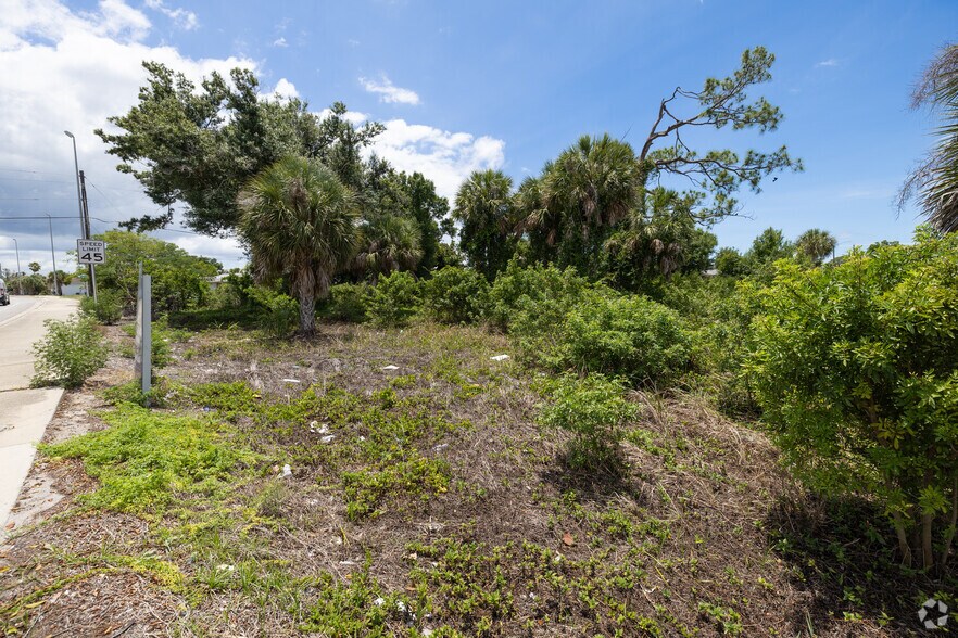 Primary Photo Of 1605 Mel-O-De Ln, Englewood Land For Sale