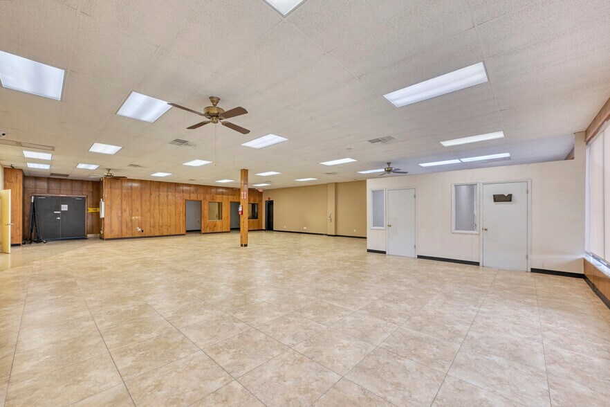 More Photos Of 5858 St Augustine Rd, Jacksonville Freestanding For Lease