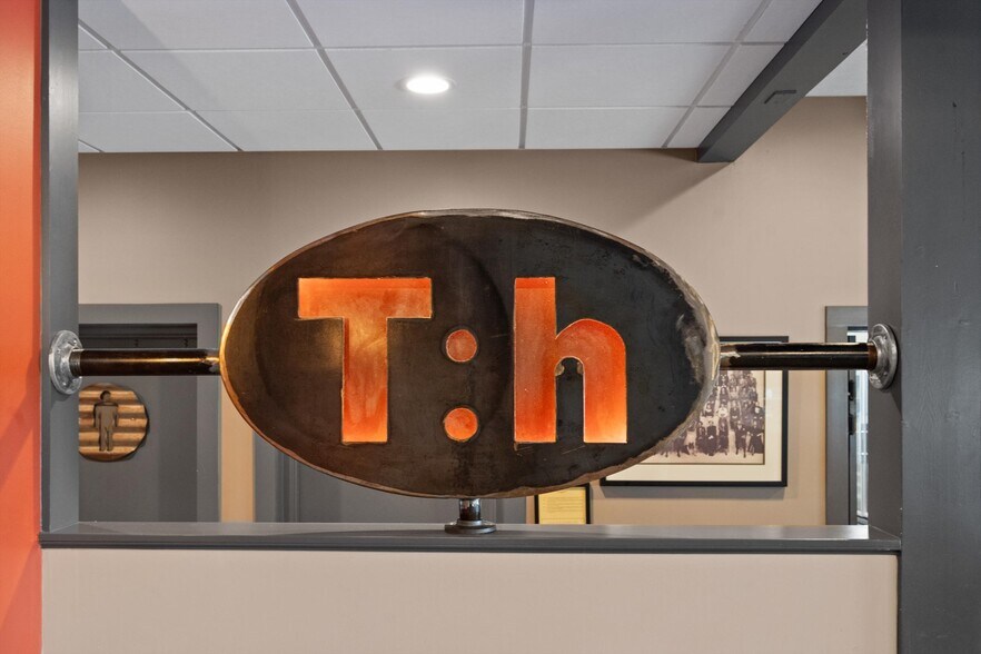 More Photos Of 514 NW Dixie Hwy, Stuart General Retail For Sale