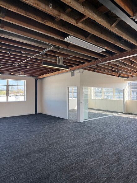 More Photos Of 2630 8th St, Berkeley Manufacturing For Lease