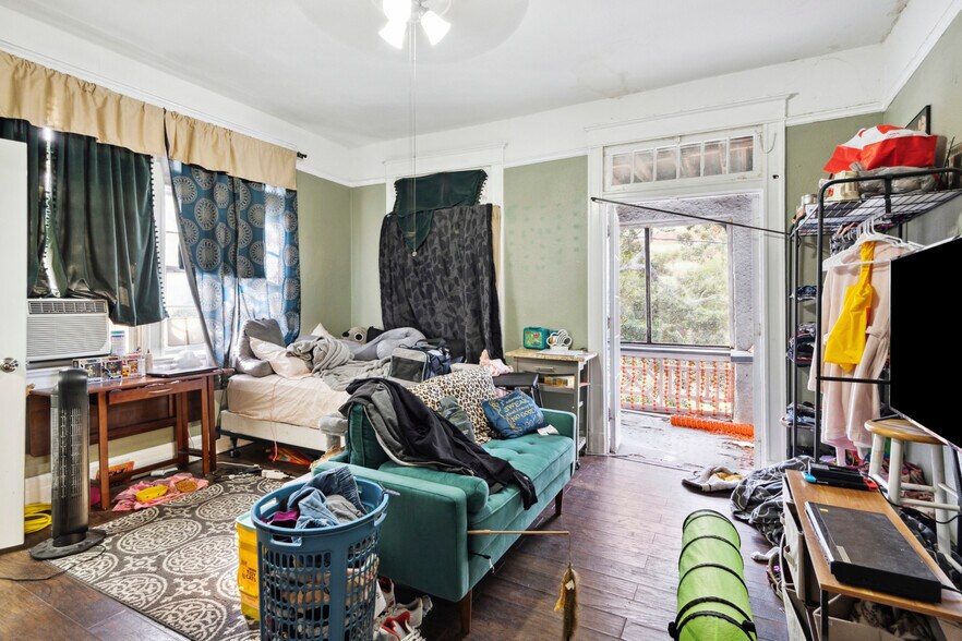 More Photos Of 2833 Napoleon Ave, New Orleans Apartments For Sale