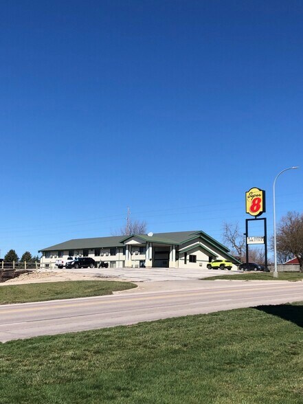 More Photos Of 1757 N US Highway 71, Carroll Hotel For Sale