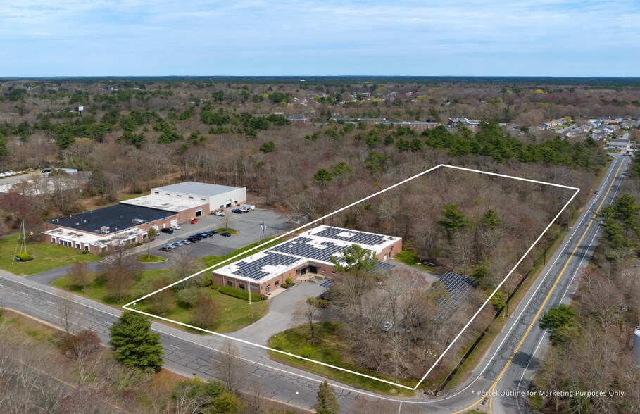 More Photos Of 146 Duchaine Blvd, New Bedford Light Distribution For Sale