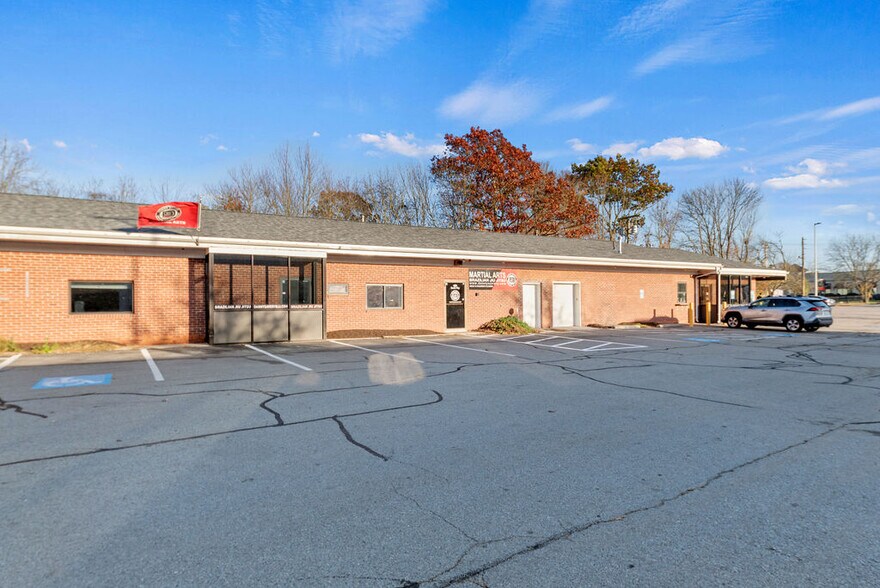 More Photos Of 2 Sarahs Way, Fairhaven Unknown For Lease