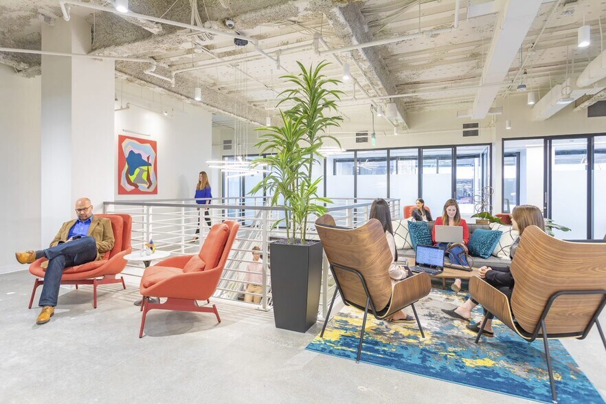 More Photos Of 75 Port City Lndg, Mount Pleasant Office For Lease