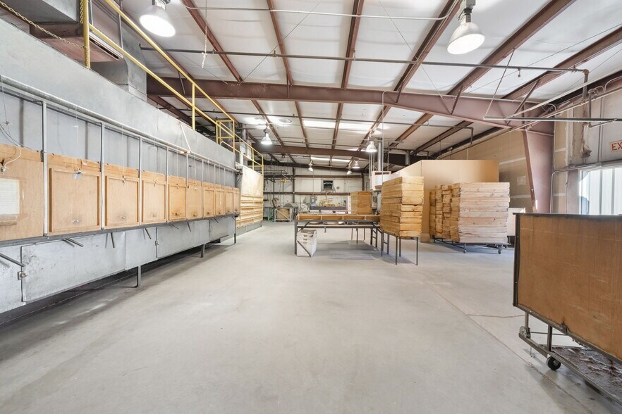 More Photos Of 480 Pat Ave, Overton Industrial For Sale