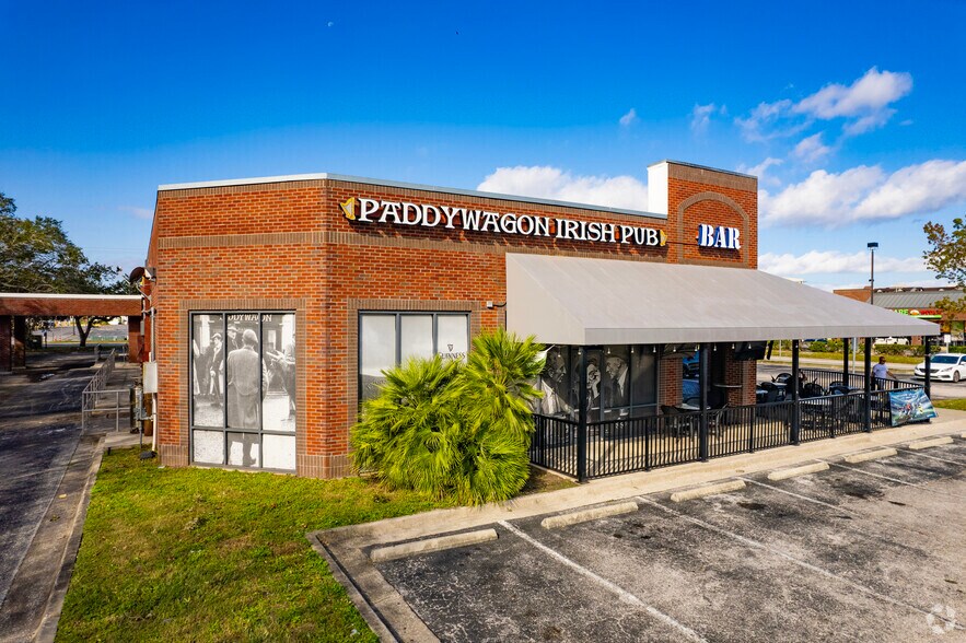 More Photos Of 2604-2682 E Fowler Ave, Tampa Unknown For Lease