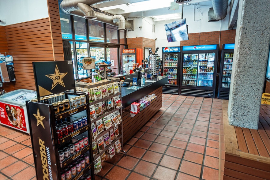 More Photos Of 23156 Los Alisos Blvd, Mission Viejo Carwash For Sale