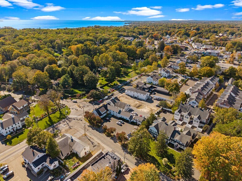 More Photos Of 905 Boston Post Rd, Madison Flex For Sale