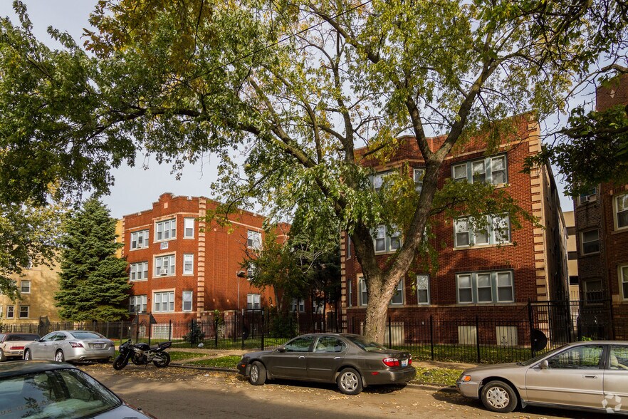 More Photos Of 1124 N Lawler Ave, Chicago Apartments For Sale