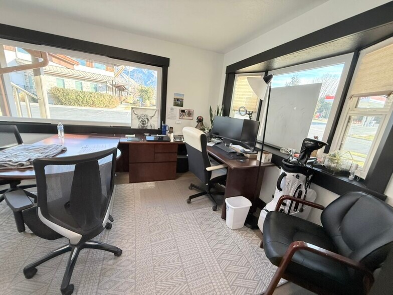 More Photos Of 60 W Canyon Crest Rd, Alpine Office For Lease