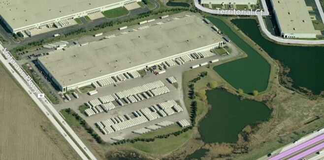 More Photos Of 850 Veterans Pky, Bolingbrook Distribution For Lease