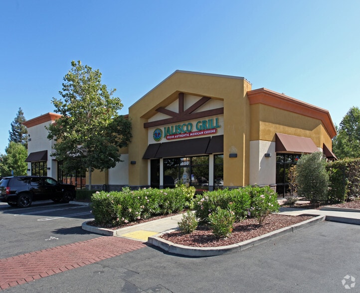 More Photos Of 5180 Foothills Blvd, Roseville Freestanding For Lease
