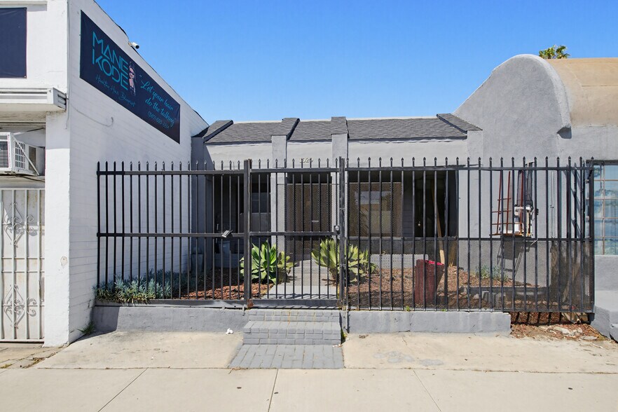 More Photos Of 1029-1033 N La Brea Ave, Inglewood Storefront For Sale