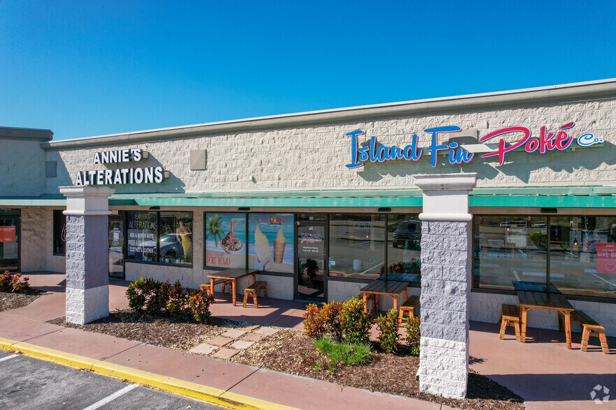 More Photos Of 5601-5775 Red Bug Lake Rd, Winter Springs Unknown For Lease