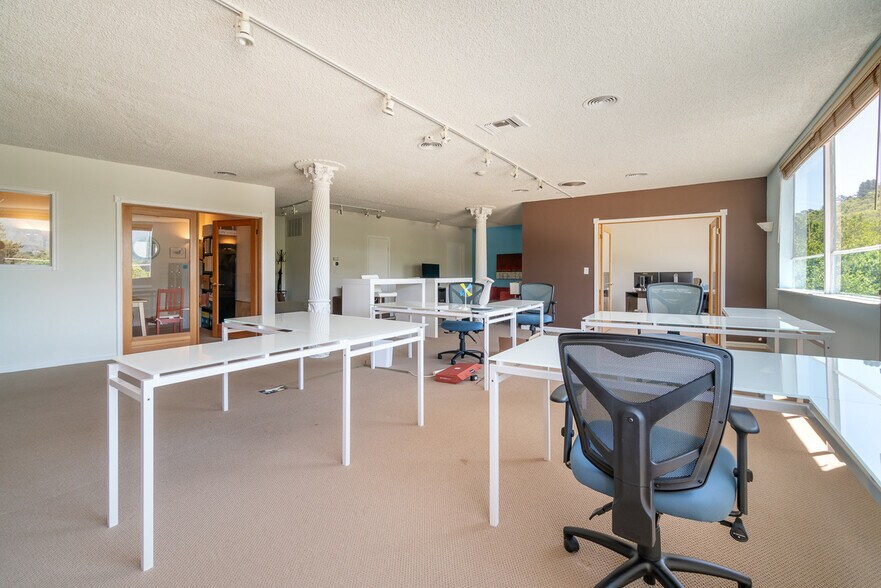 More Photos Of 110-112 Spaulding St, San Anselmo Storefront Retail Office For Lease