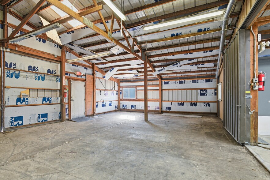 More Photos Of 5427 FM 546, Princeton Warehouse For Lease