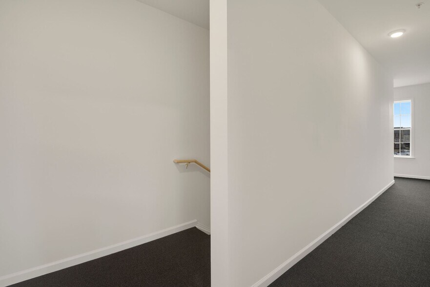 More Photos Of 3546 Worthington Blvd, Frederick Storefront Retail Office For Lease
