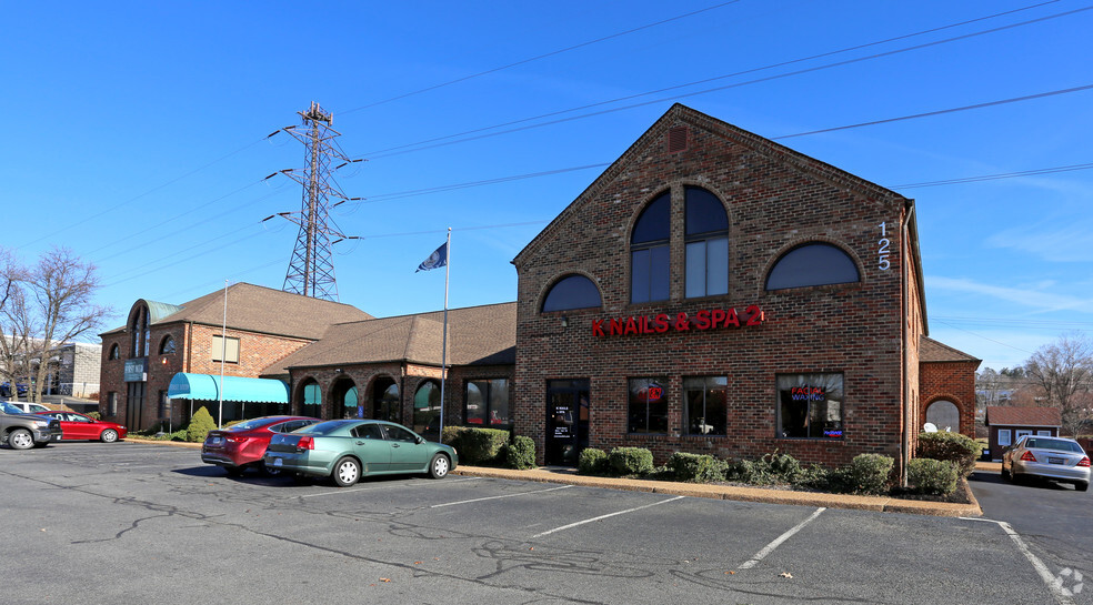 Primary Photo Of 125 Riverbend Dr, Charlottesville Medical For Lease