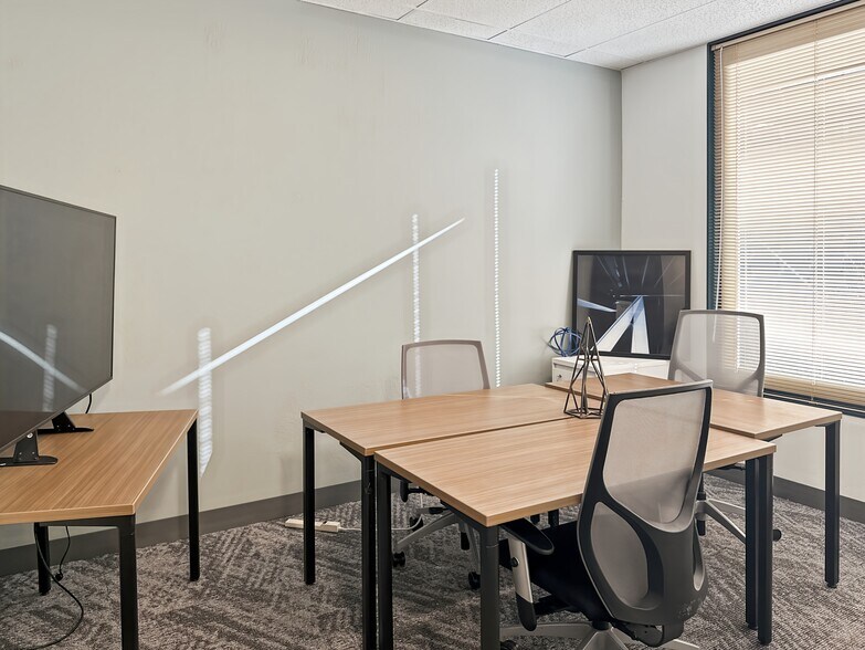 More Photos Of 2001 Addison St, Berkeley Coworking Space