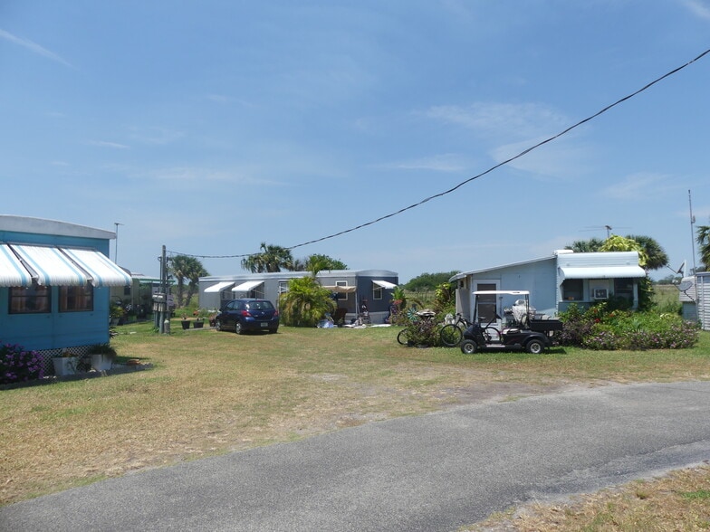 More Photos Of 8761 FL-78, Okeechobee Manufactured Housing Mobile Home Park For Sale