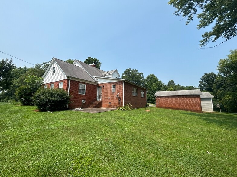More Photos Of 1373 Delwood Dr SW, Lenoir Religious Facility For Sale