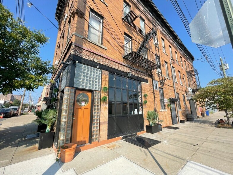 Primary Photo Of 177 Dwight St, Brooklyn Office Residential For Lease