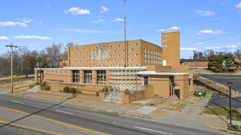 Primary Photo Of 6815 Page Ave, Saint Louis Religious Facility For Sale