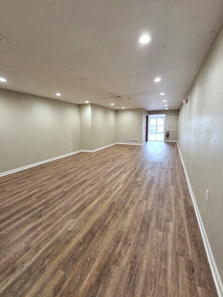 More Photos Of 140 Gravel Pike, Green Lane Industrial For Lease