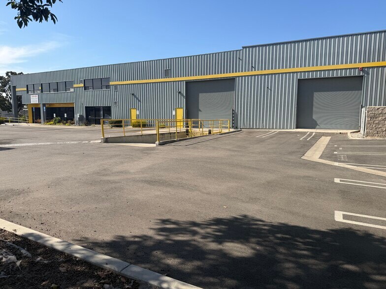 More Photos Of 2240 S Thornburg St, Santa Maria Manufacturing For Lease