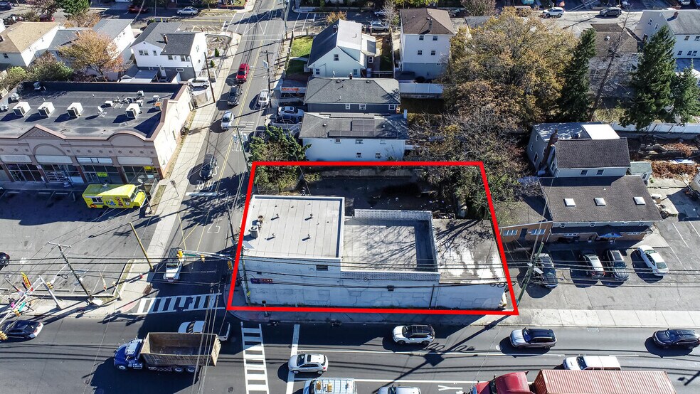 More Photos Of 9034 Tonnelle Ave, North Bergen Industrial For Sale