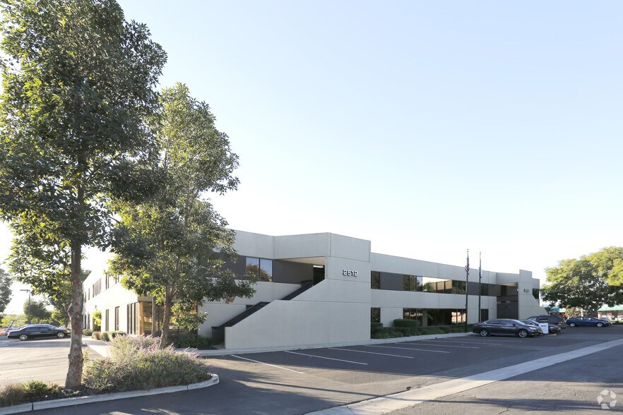 More Photos Of 2522 Chambers Rd, Tustin Coworking Space