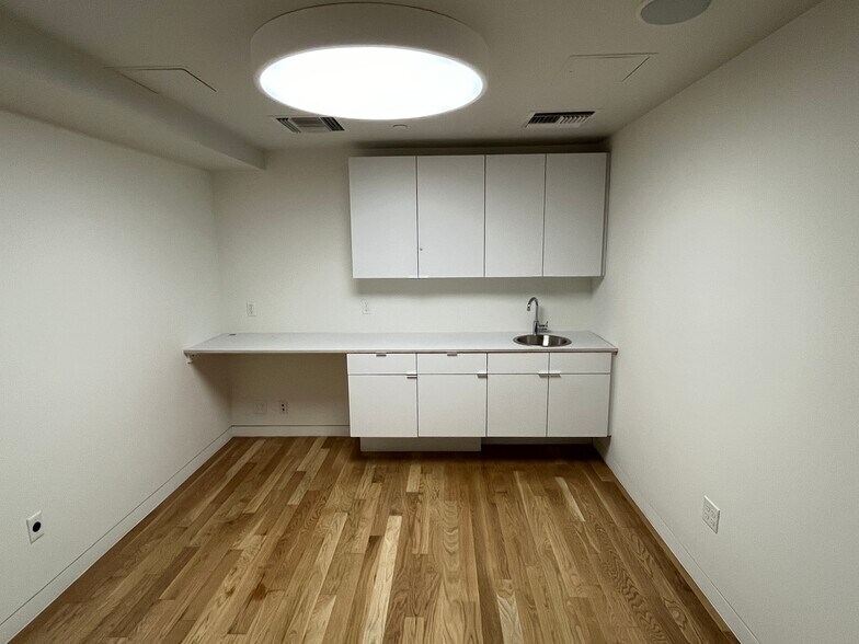 More Photos Of 1650 Jackson St, San Francisco Apartments For Sale